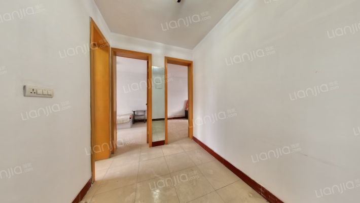 工人路31号院二手房实景图