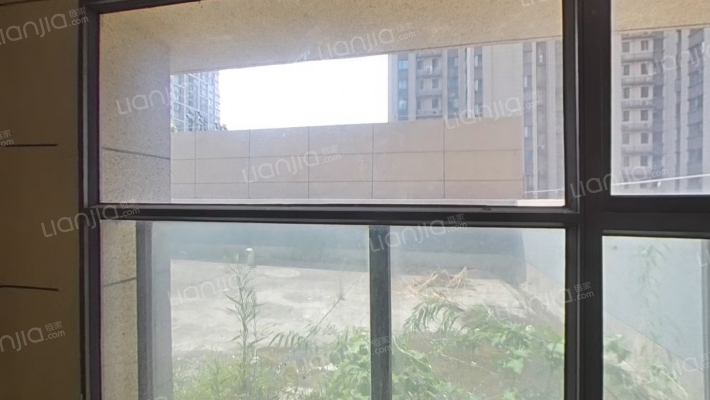 翡翠公馆二手房实景图