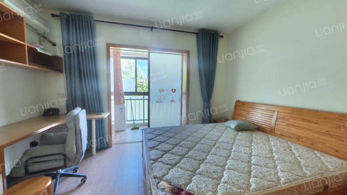 世纪都市雅苑二手房实景图