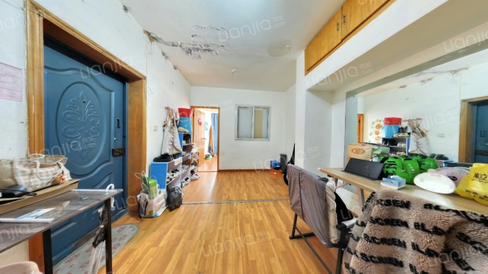 青羊东二路125号二手房实景图