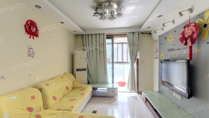 庭院深深二手房实景图