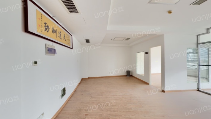 万特商务中心二手房实景图