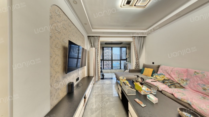 金锣湾鸿福园二手房实景图