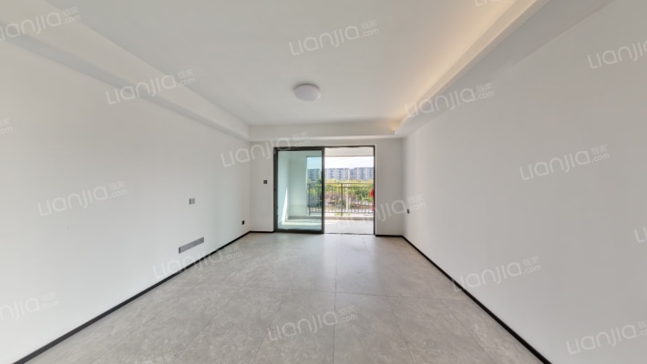 中海寰宇天下三期二手房实景图