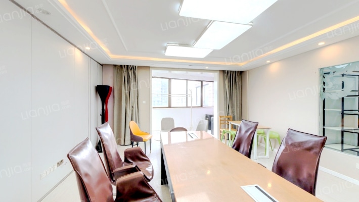 国际广场(卢湾)二手房实景图