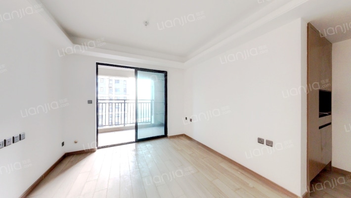 和昌盛世城邦恒园二手房实景图