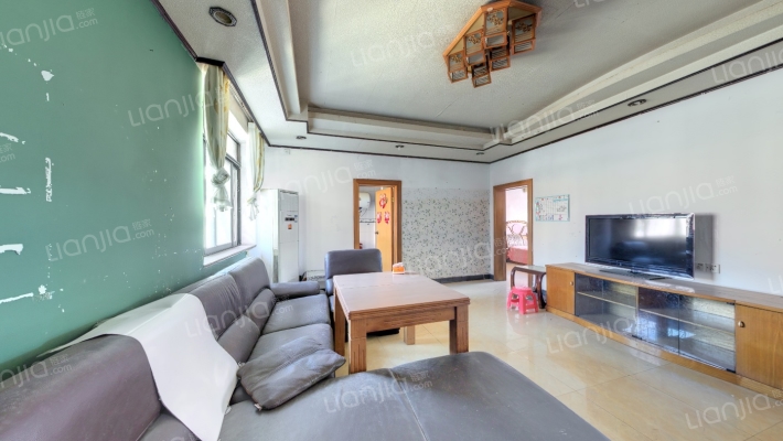 榕荫路二手房实景图