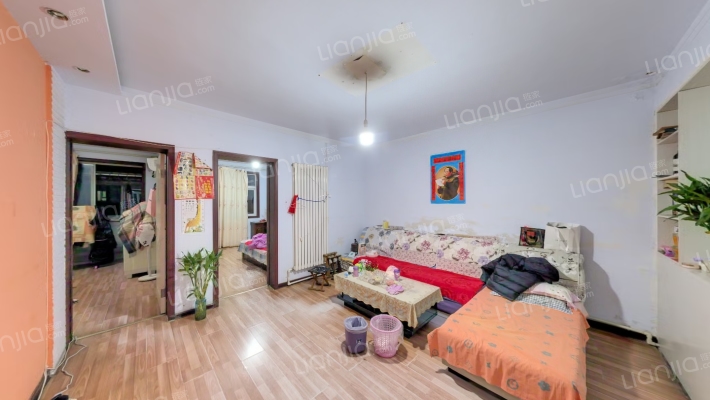 薛氏汽车大修厂家属院二手房实景图