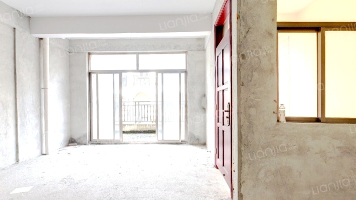 龍基雅墅二手房实景图