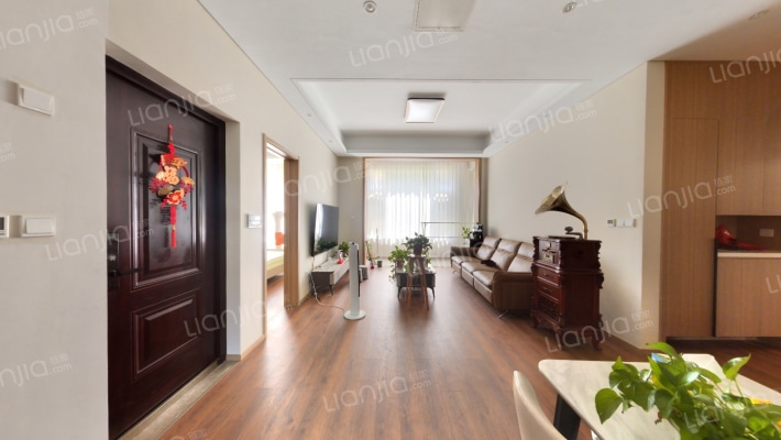 海信彩虹谷二手房实景图