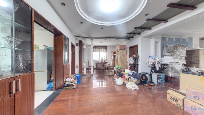 震川社区二手房实景图