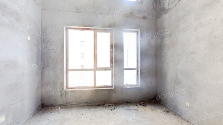 卓越上乘小区二手房实景图