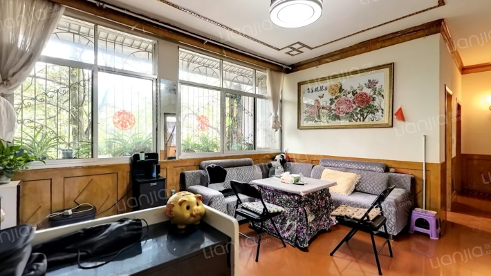 荣复医院宿舍二手房实景图