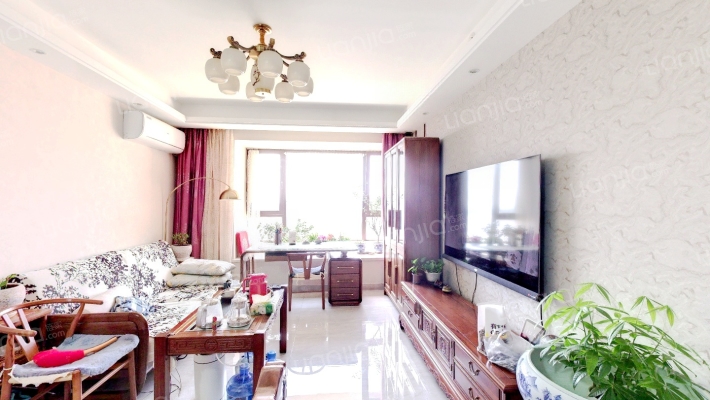 美的瀚堂二手房实景图