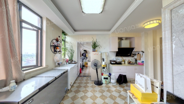 九龙广场二手房实景图