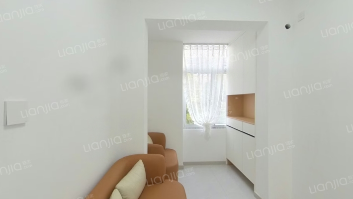 三七街南团小区二手房实景图