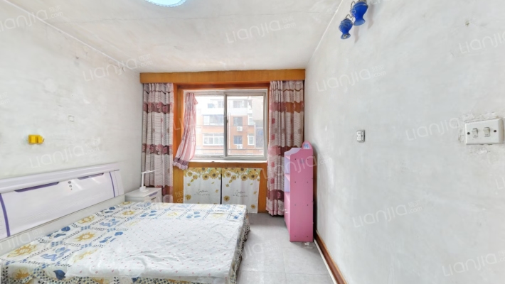 沈阳铁路分局局东小区二手房实景图