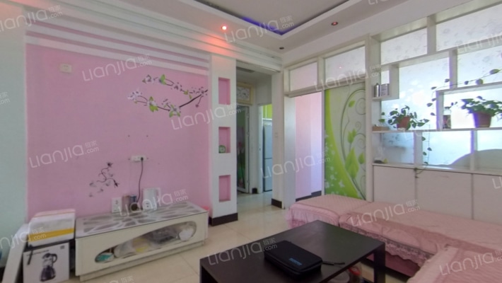 佳田塞纳城佳苑二号小区二手房实景图