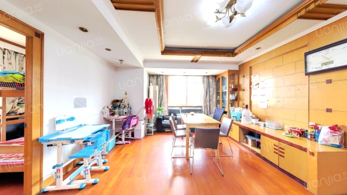 三元公寓二手房实景图