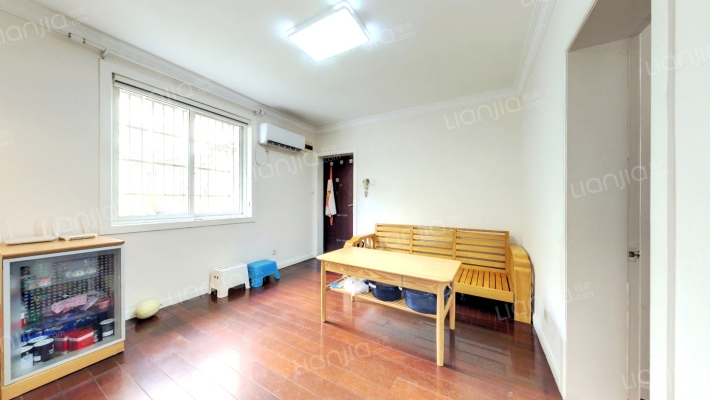 贝尔新村二手房实景图