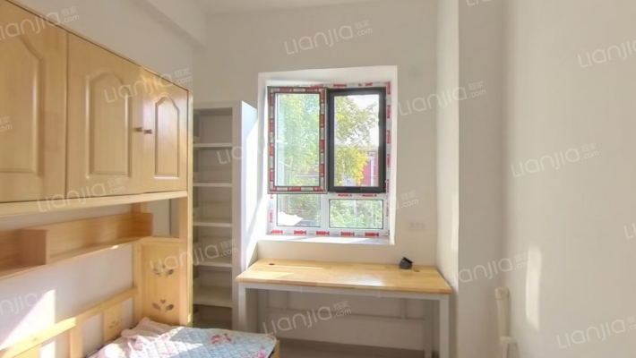 青年路乙六号院二手房实景图