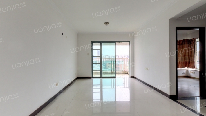 富力阳光美居二手房实景图