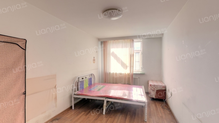 旭阳家园二区二手房实景图