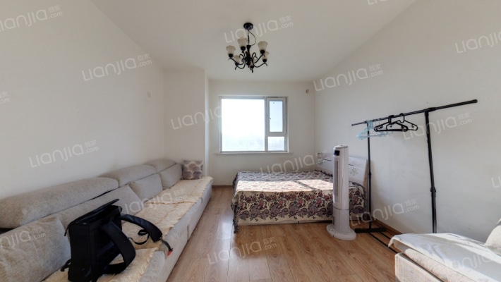 环球贸易中心二手房实景图