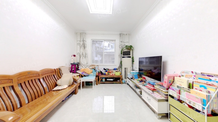 卓萃家园二手房实景图