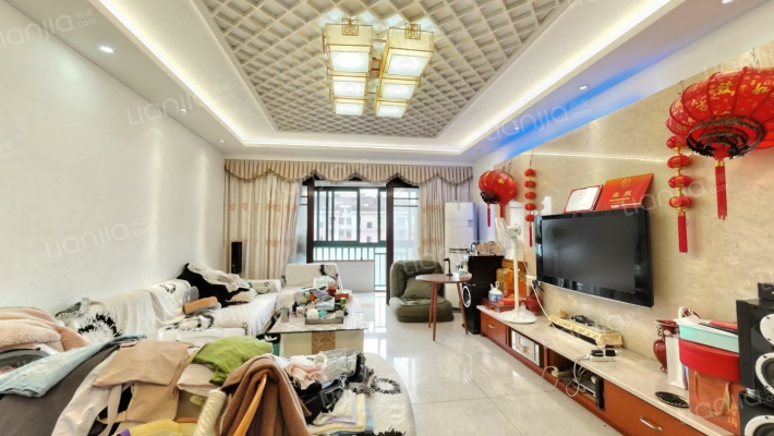 天镜南苑东区二手房实景图