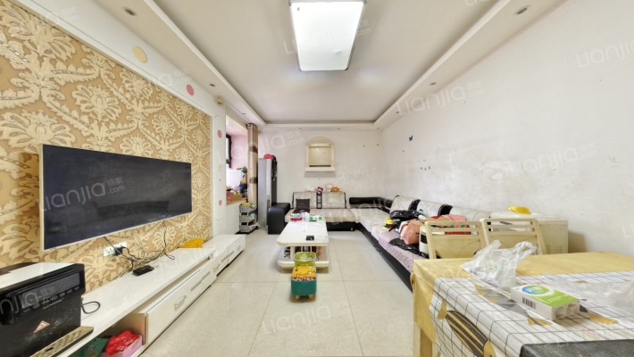 泰宏阳光景苑二手房实景图