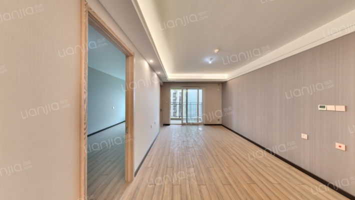 万科大都会云麓二手房实景图