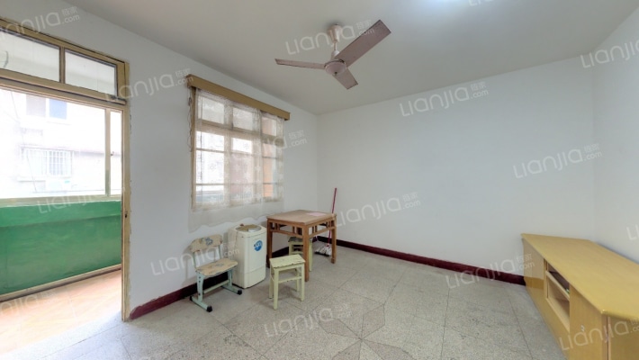 南方社区二手房实景图