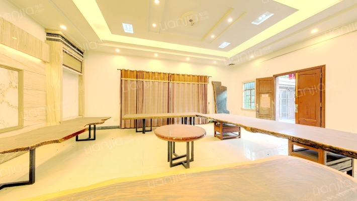 兴业南路东三街二手房实景图