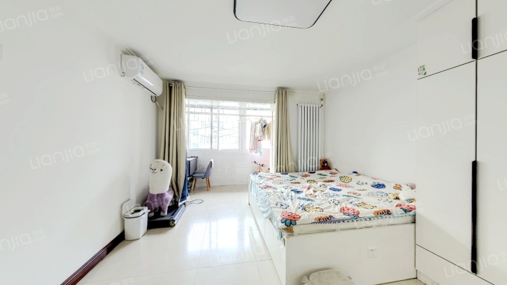 果园225号旁门二手房实景图