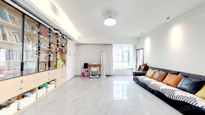 倚翠园二手房实景图