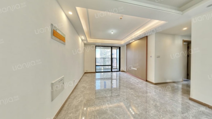 中国铁建中心二手房实景图