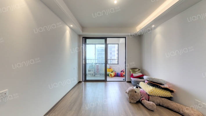 玖华府二手房实景图