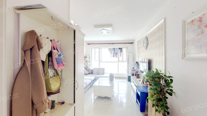 鸿泰园二手房实景图