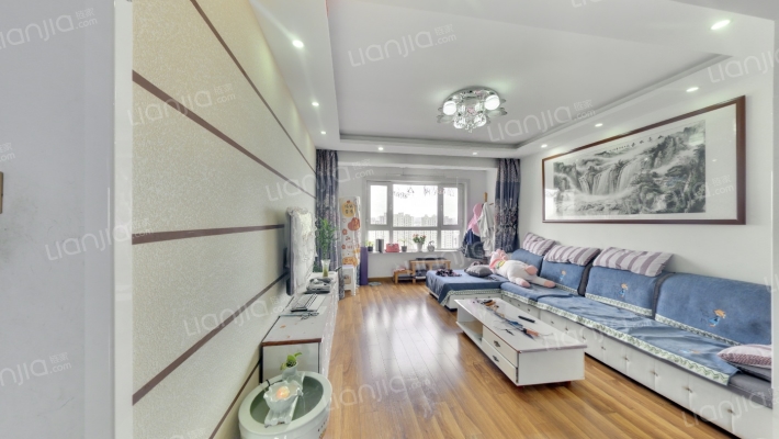 英伦小镇D区二手房实景图