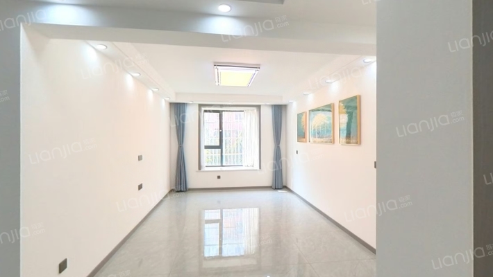 蓝欣家园二手房实景图