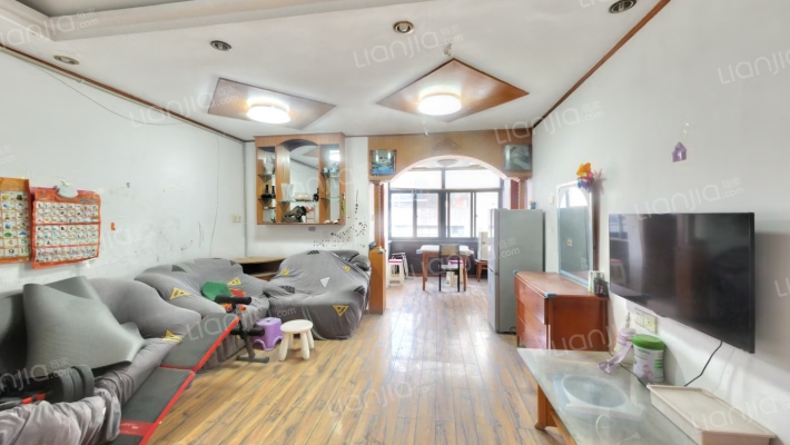 万松街阳光家园二手房实景图