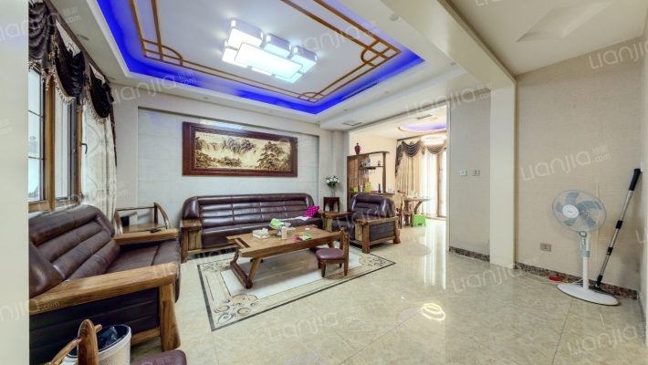 洞林湖新田城别墅区D区二手房实景图