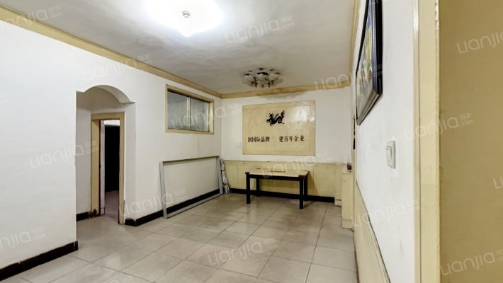 信德底商楼二手房实景图