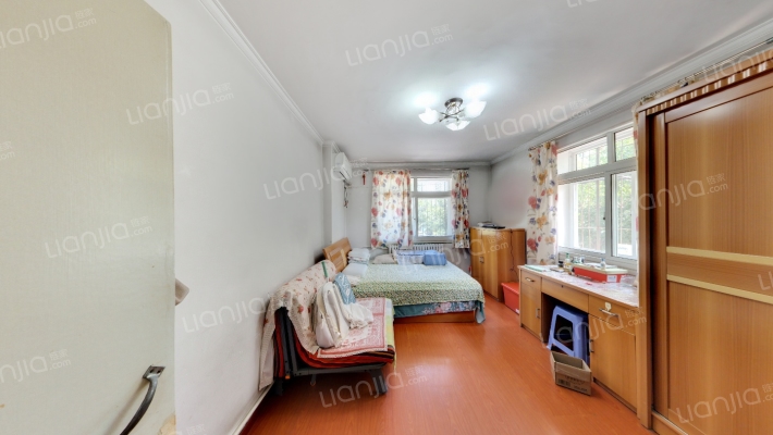 同江里二手房实景图