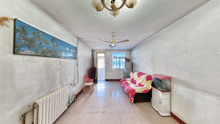 东方社区105街坊二手房实景图