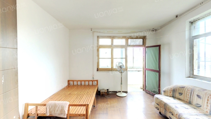 解家村小区二手房实景图