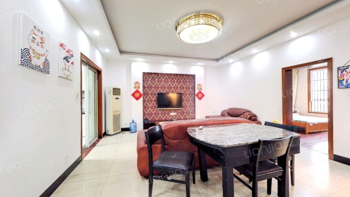 尊龙苑二手房实景图