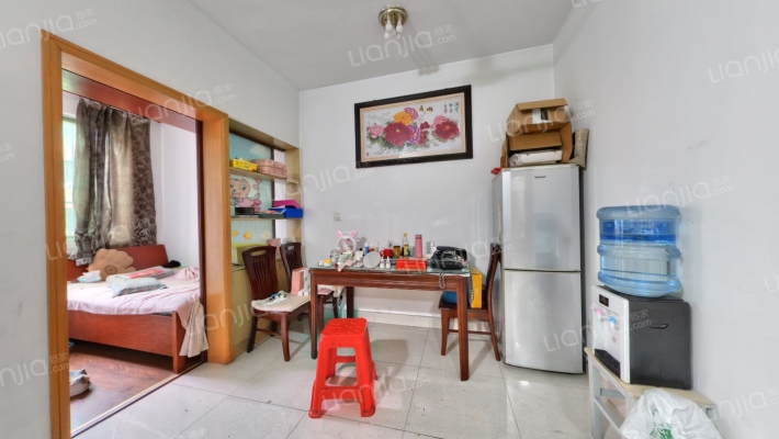 垂虹小区二手房实景图