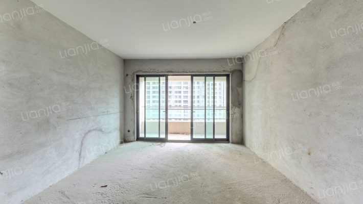 海伦春天二手房实景图